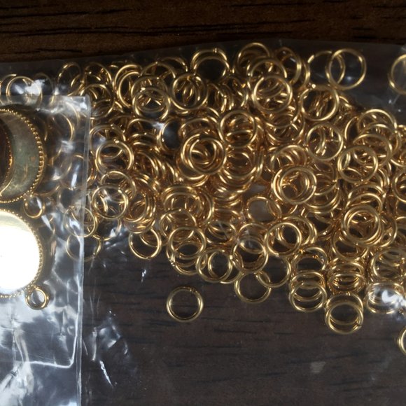 Lot of Gold Color and Gold Plated Jewelry Supplies - Picture 10 of 13